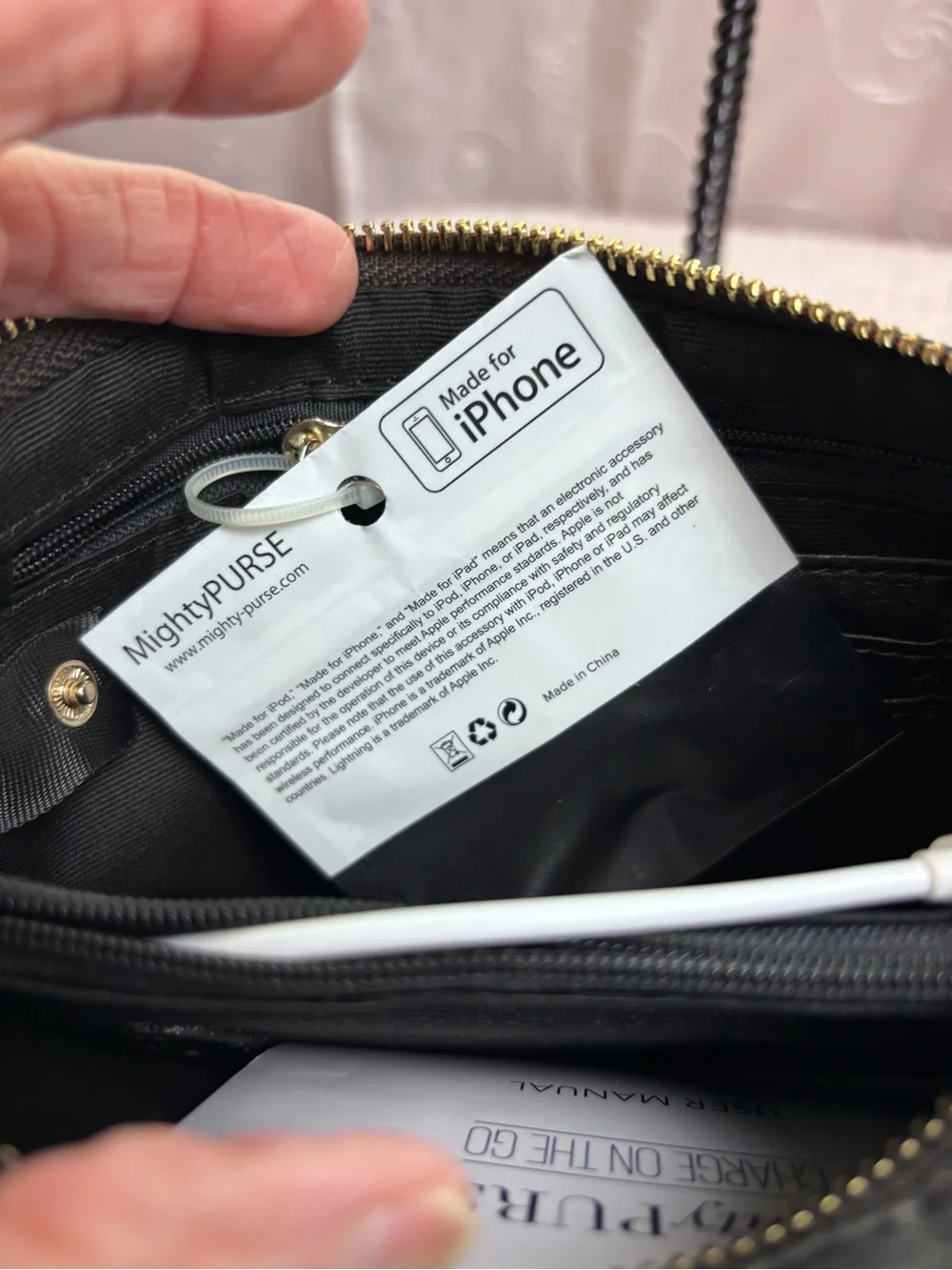 H&Butler Mighty Purse Smooth Black Leather Wristlet w/Built-in Phone Charger